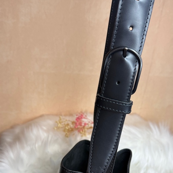 Louis Vuitton Sac d’Epaule Bucket Bag w/ Epi leather wallet - Picture 14 of 16